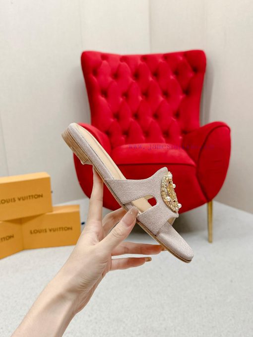 LV Lazy Dragging With Smooth Calf Leather Upper And Eye Catching Silver Metal Toe Engraved With evvtbe6p - Image 5