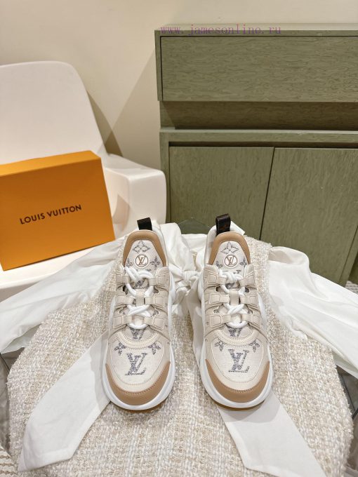 | ²⁰²4 𝐬𝐬  🤍🤎The New Color Series Of LV Synchronized Dad Shoes Showcases Youthful Vitality And ux6rd8gj - Image 2