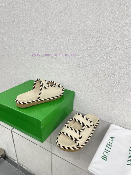 Top Tier High-end Purchasing Agent Quality Original Development Bottega Veneta2024s New Product 422lunvi - Image 4