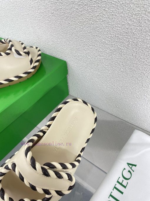 Top Tier High-end Purchasing Agent Quality Original Development Bottega Veneta2024s New Product 422lunvi - Image 6
