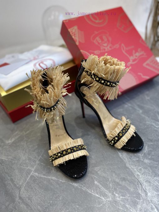 CL Red Soled Shoes Are The MostChristian Louboutin Classic Red Bottom High Heels Round Head Str omo48e92