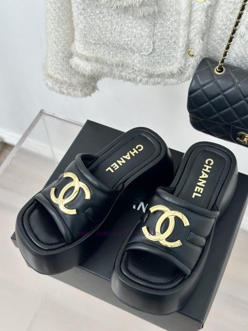 Chanel | Chanel 24P Early Spring New ProductBig Pair Of Thick Soled SlippersA Must-have For Sum gh5h3xu9 - Image 3