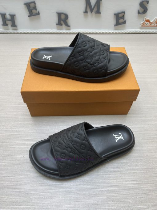 LOUIS VUITTON LV Official Website Popular Men's Velcro Slippers On Sale Simultaneously With Ita v2sxx2og - Image 5