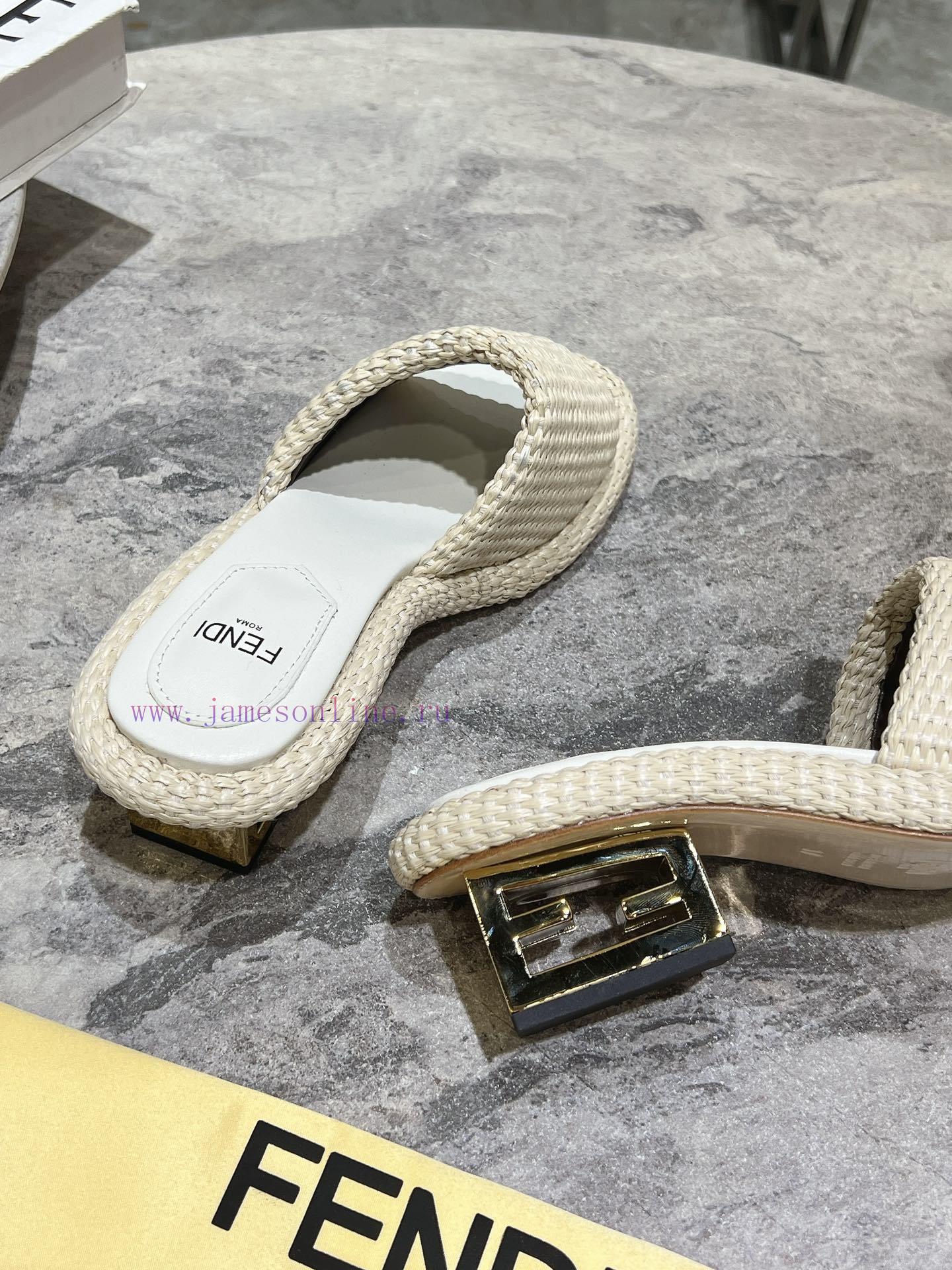 Top Fendi Fashion Show Flagship Series New Products Launched Inspired By The Design Of Fenju Ta lhf9vf84 - Image 10