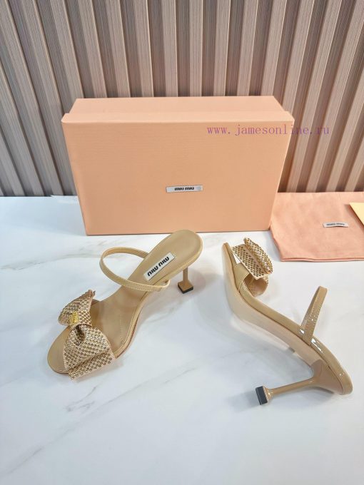 The 2024 New Product MIU MIU Has A Brand New And Super Beautiful Decoration Combination Full Of ko2znt3i - Image 8