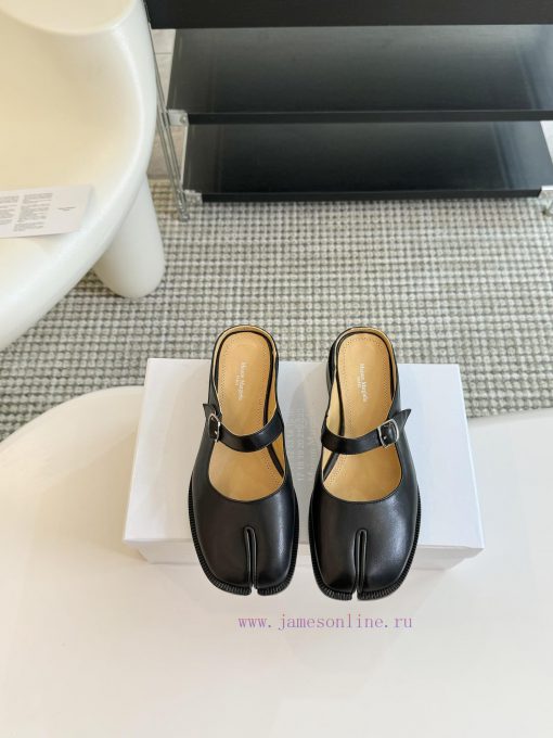 Maison Margiela MM6 Tabi Split Toe Shoes 2024 New Product Most Popular Purchasing Agent 11 Perf em9p7jmg - Image 2