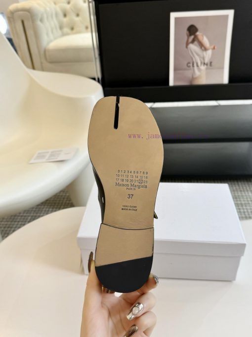 Maison Margiela MM6 Tabi Split Toe Shoes 2024 New Product Most Popular Purchasing Agent 11 Perf em9p7jmg - Image 10