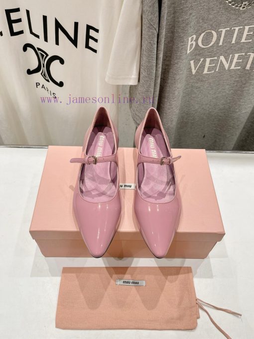 MiuM * U/24ss New Flat Bottomed Pointed Mary Jane Single Shoe Is A Very Low-key Single Shoe. It vfezlj4y - Image 2