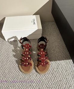 CELINE's New Popular Arc De Triomphe British Style Flat Sandals And Slippers Are Simple Stylish p49kg3l2