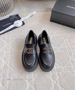 Chanel's New Thick Soled Loafers Feature Classic Chain Decoration Simple And Atmospheric Chain my57f00q