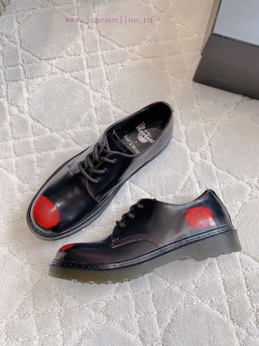 Same Gender DesignDr. Martens' Classic Vintage Martin Shoes Have A Punk Style Design That Is Bo 9e15rr1m - Image 5