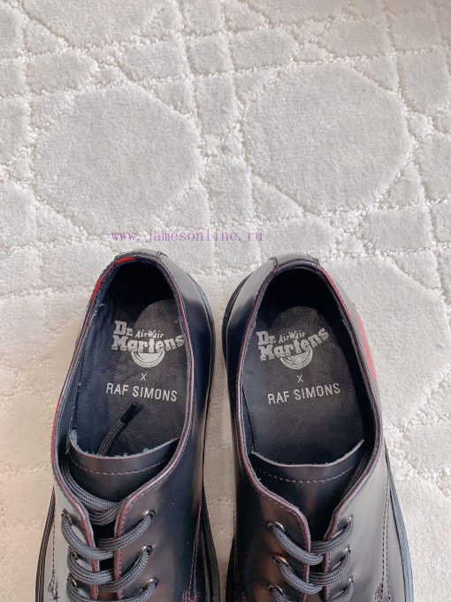 Same Gender DesignDr. Martens' Classic Vintage Martin Shoes Have A Punk Style Design That Is Bo 9e15rr1m - Image 16