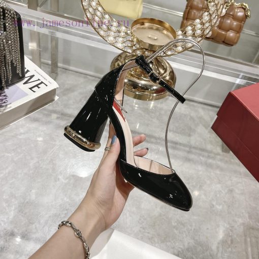 Roger Vivier's New Round Headed Patent Leather Hollow Sandals For Autumn 2024She Can Only Be Me jspfkx1o - Image 6