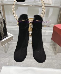 RV Autumn/Winter New Brand Representative Vivi Chok Buckle Exquisite And Unique Like A Ring Ado a4ug2epv