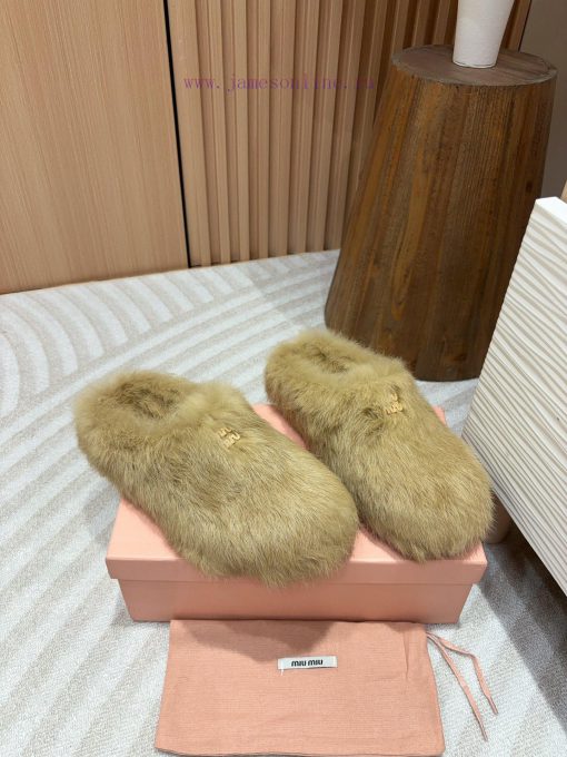 -24Ss Autumn/Winter New Miu Miu Rabbit Hair Half Dragged Muller Shoes Fury SlippersThis Fur Int uxhz6kw1 - Image 13