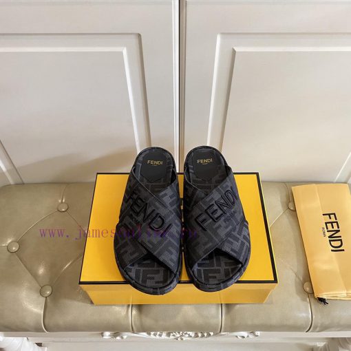 Fendi Couple's Cross Slippers Custom Jacquard Fabric Surface Sheepskin Lining Sizes 35-45Update 8k7cr9un - Image 3