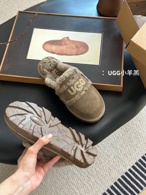 UGG Gucci's New Australian Thin Sole 🦘 Little Lamb Fur Internet Famous Slippers Made Of Cowhide j3apoo8a - Image 25