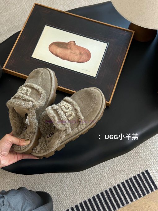 UGG Gucci's New Australian Thin Sole 🦘 Little Lamb Fur Internet Famous Slippers Made Of Cowhide j3apoo8a - Image 26