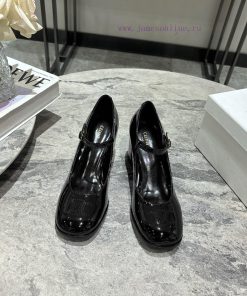 CELINE 24ss Is A Super Age Reducing Girl's Shoe With A Pair Of Overly Beautiful Mary Jane Shoes uddfmecw