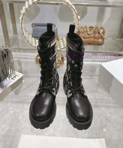 Dior Electric Embroidery High Density Purchasing Grade 𝐃𝐢𝐨𝐫𝟯𝟬𝐌𝐨𝐧𝐭𝐚𝐢𝐠𝐧𝐞 Dior's New Short Boots A 8flwirxh