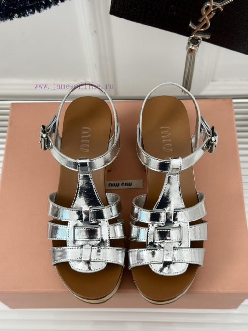 MIU MIU/Miu Miu Classic Waterproof Platform Thick Heel Pig Cage SandalsThis Sandal Is Really Cu hfm9xk67 - Image 5