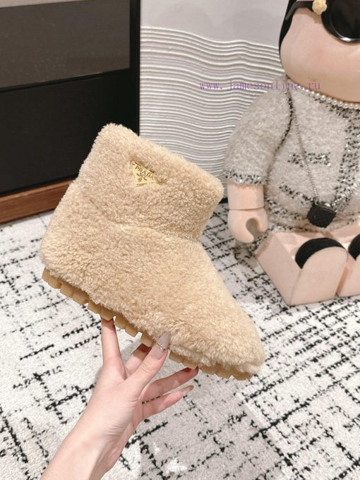 Top QualityPrada Fw24 New Arrival～P Home 2024 Autumn/Winter New Triangle Logo Hairy BootsHow Co 8r6vsz30 - Image 6