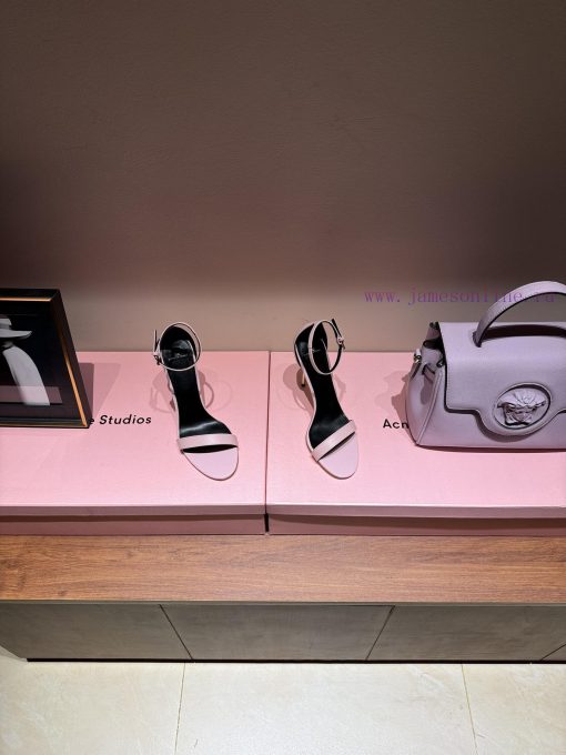 Try Different Elisabetta Franchi High HeelsA Light Luxury Brand Elisabetta FranchiElisabetta Fr l6bj1tng - Image 3
