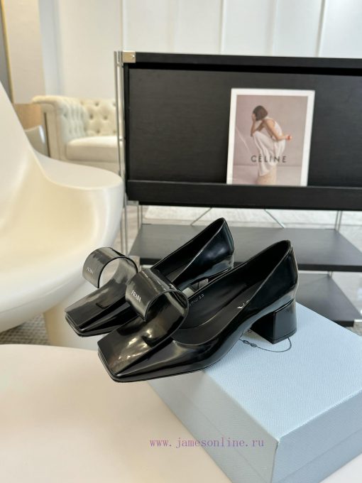 PRADA/PRADA ClassicTriangle Logo Single Shoe SeriesThe Simple Design Is Probably Its Most Appea 5353hlwm - Image 4