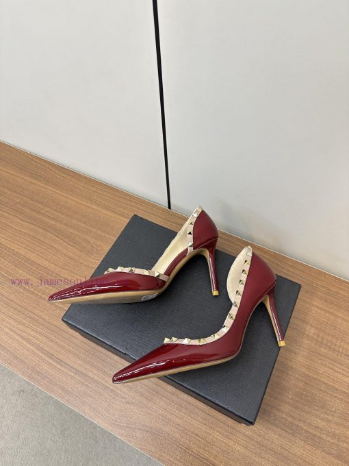 2025 Early Spring Valentino VT New Fashionable Side Hollow Rivet Single ShoeUnparalleled Qualit zpqaxqtn - Image 9