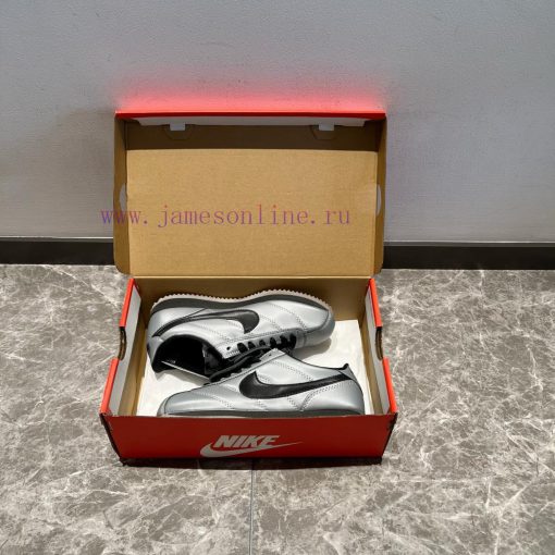 Nike Cortez LEATHER SE “Metallic Cool Grey Black” As One Of Nike's Iconic Shoe Models The Black 5hnw1w34 - Image 2
