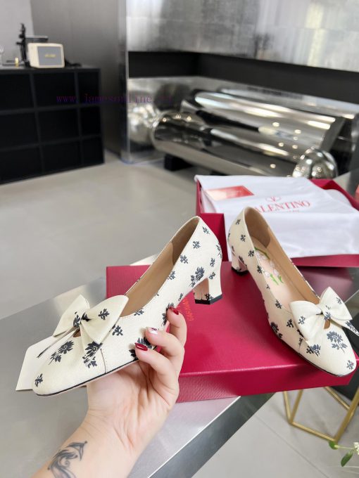 Top Of The Line - Valentino's New Michelin Series Starts With Elegant Lambskin Uppers Paired Wi 6imb3hko - Image 9