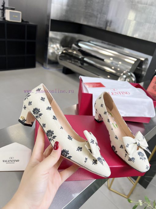 Top Of The Line - Valentino's New Michelin Series Starts With Elegant Lambskin Uppers Paired Wi 6imb3hko - Image 10
