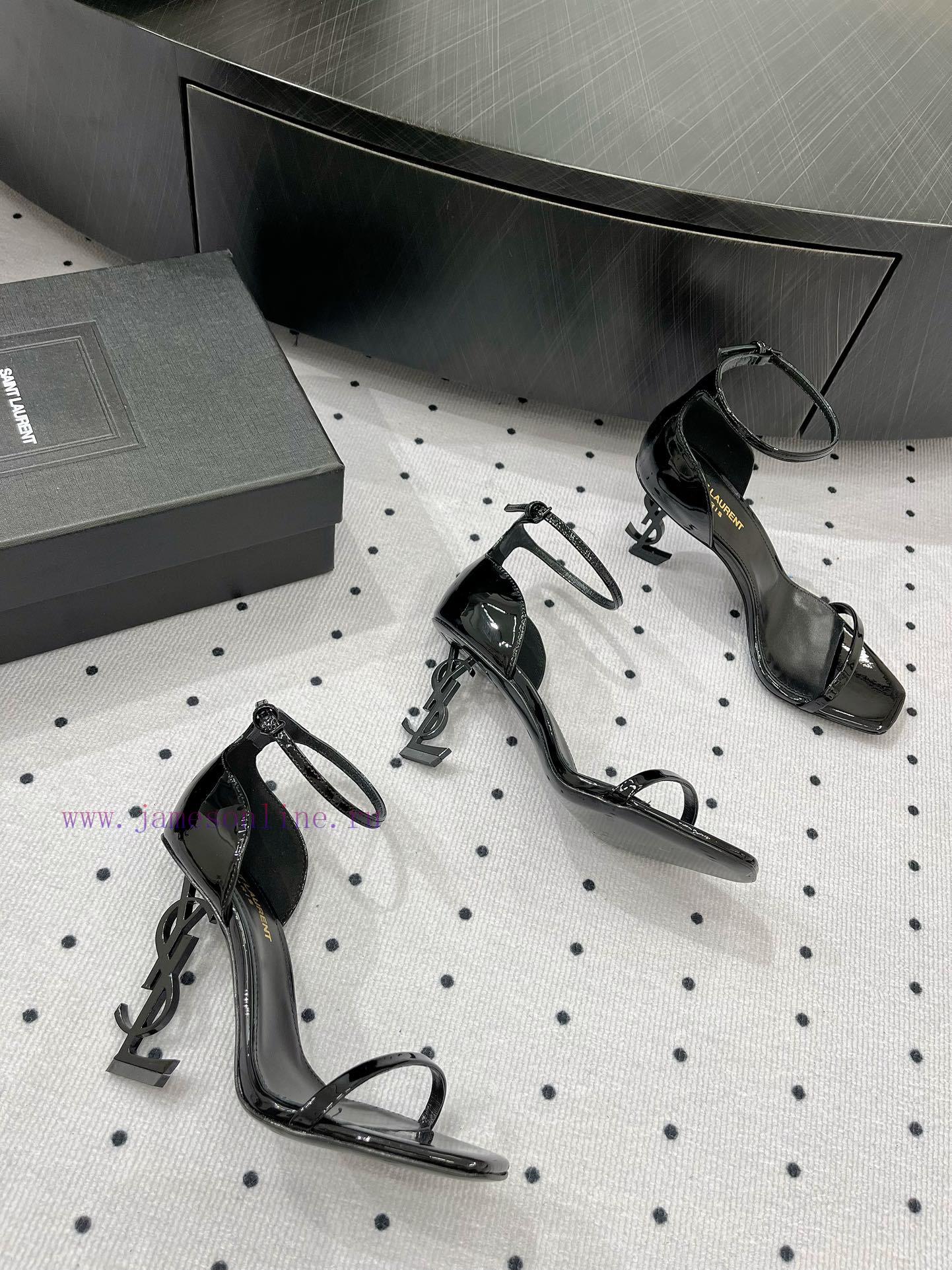 𝑺𝒂𝒊𝒏𝒕𝑳𝒂𝒖𝒓𝒆𝒏𝒕 Black Gold High Heels Which Girl Doesn't Love Them They Really Decorate Her Leg Sh okmqp66n - Image 3