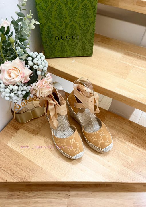 24ss Early Autumn GucciGucci Grass Woven Thick Soled Wedge Sandals Can Bring A Touch Of Modern 55iryutq - Image 3