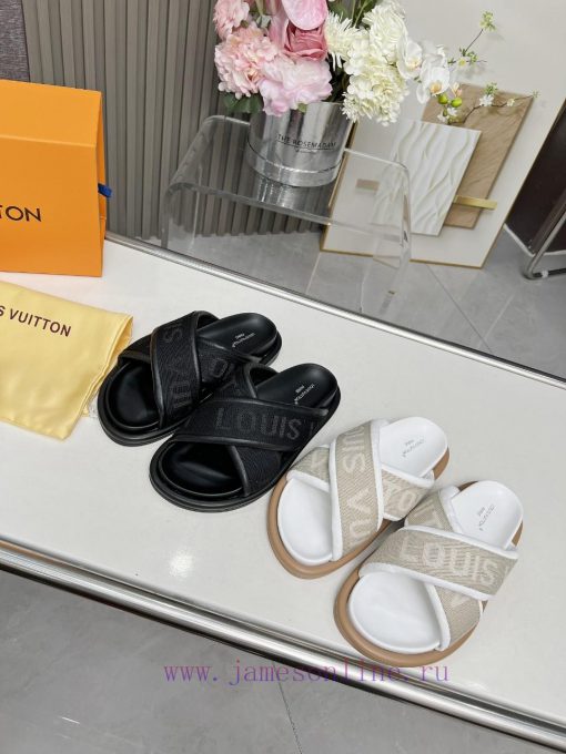 Louis Vuitton's New Spring And Summer Slippers Are On The Market With 11 High-end Customization ye9u8el6