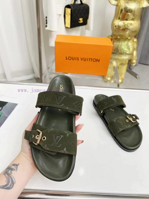 Louis Vuitton's New Spring And Summer Slippers Are On The Market With 11 High-end Customization kmvj144b - Image 6