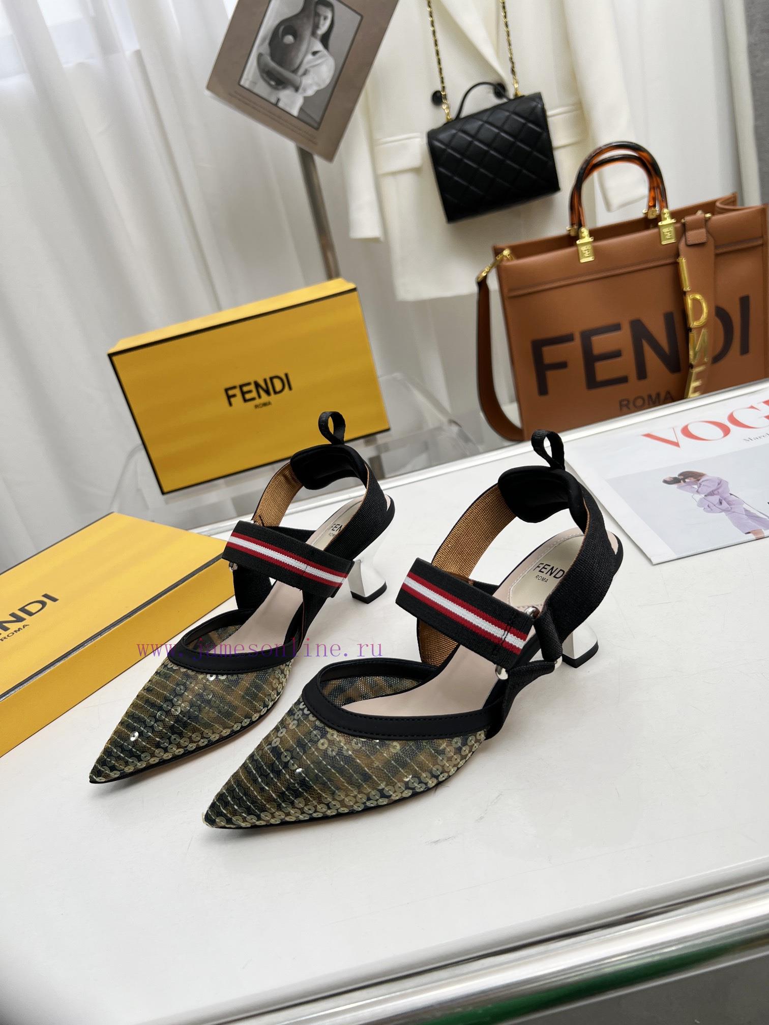 Fendi's New Model Is HereThe Colibr ì Open Heel Shoes Feature A Pointed Design And An Elastic S 42s7m07d - Image 3
