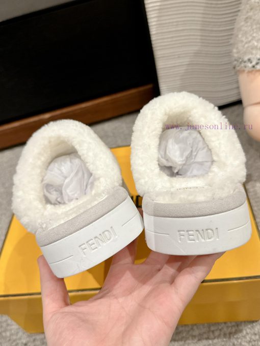 Top QualityFendi Ss24 New Arrival～Fendi 2024 Autumn/Winter New Collection | Flat Bottomed Woole qpard3jf - Image 10