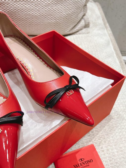 2025 Early Spring New Valentino Spring/Summer New Product Double Leather Splicing Single ShoeTh zuaxs0nx - Image 9