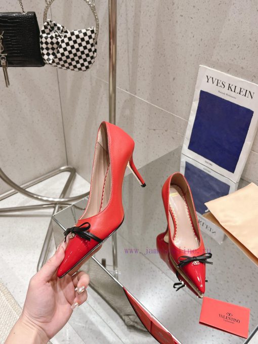 2025 Early Spring New Valentino Spring/Summer New Product Double Leather Splicing Single ShoeTh e84f9dt0 - Image 5