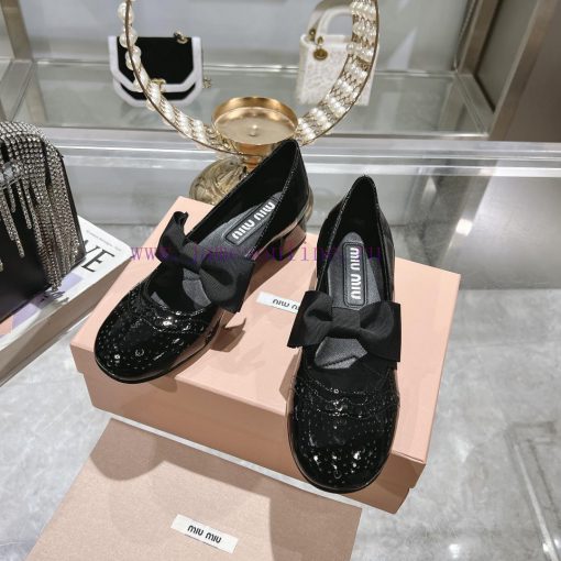 Top TierMIU MIU SS25 Early Spring Fashion Show New Retro Thick Heel Round Head Mary Jane Bow El cjeogsqu - Image 5