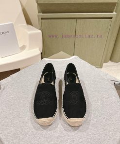| ²⁰²5 𝐬𝐬  🤍🤎CELINE's New Popular Fisherman's Shoes In Early Spring Are Simple Atmospheric Fash 80j0jkt4