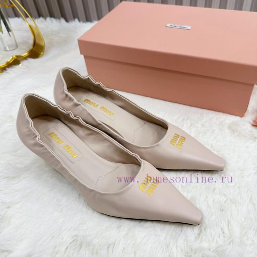 The 2025 New Product MIU MIU Has A Brand New And Super Beautiful Decoration Combination Full Of ufy8scm3 - Image 5