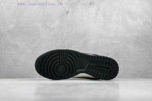 Nike SB Dunk Low X The North Face The Year Of The Loong Limited Black And White Small Hooks All 2mflgx8n - Image 5