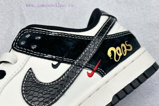 Nike SB Dunk Low X Supreme Year Of The Snake Limited Edition Black Double Hook Double Lace ️ Hi i2rxyqi0 - Image 10