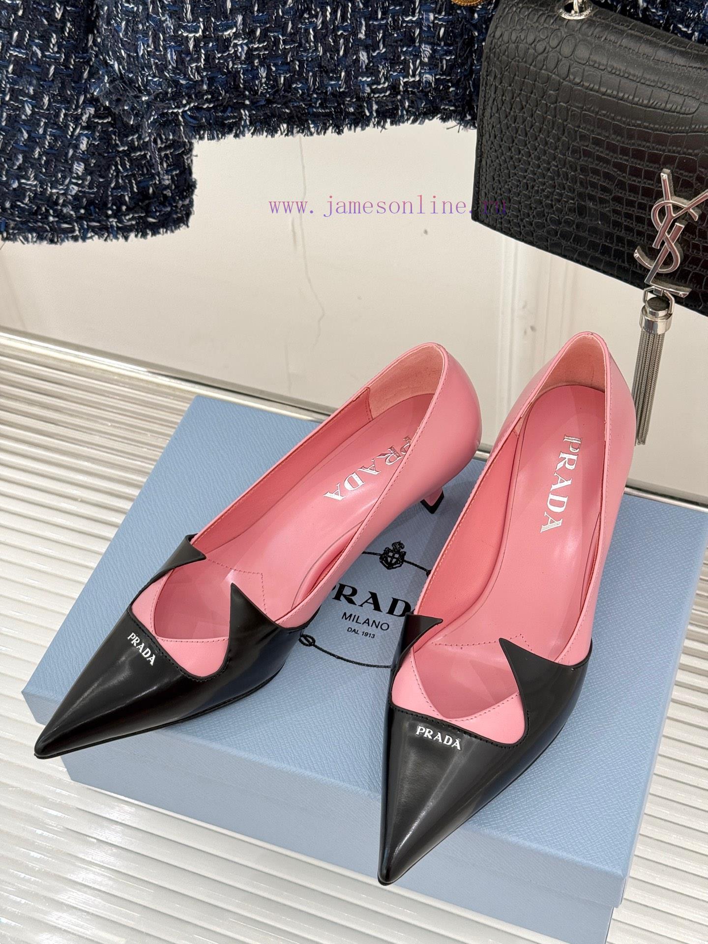 PRADA/Prada 25 Fashion Show TipCat Order ShoesI Must Praise These Little CatsQuite High-end Coo 57ef413m - Image 3