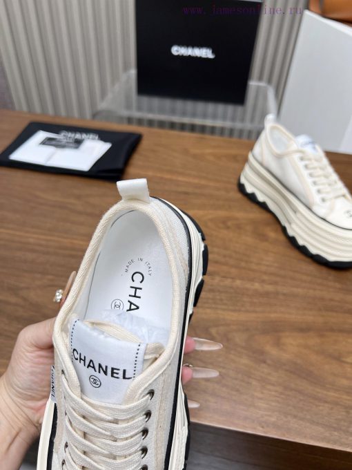 - Top TierChanel -2025 Biscuit ShoesTop Casual Sports ShoesThis Classic Design Features A Shoe 1rvr4f9d - Image 7