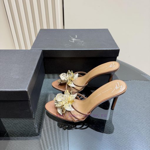 Giuseppe Zanotti 25ss New Product With Gold Floral Embellishment High Heels Really Understands 9lz8rzfe