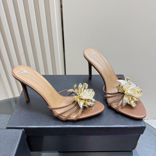 Giuseppe Zanotti 25ss New Product With Gold Floral Embellishment High Heels Really Understands 9lz8rzfe - Image 5