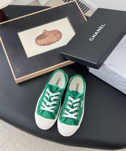 Comes With A White Airplane BoxChanel 25C Hidden Casual White ShoesFull Of Vintage Feel Get A V tzsasb55